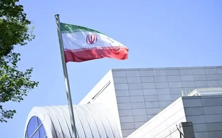 "استئناف المفاوضات الأمريكية الإيرانية الاثنين في إسلام آباد"