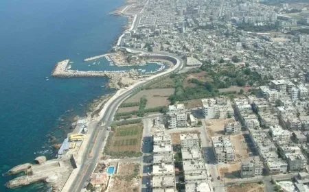 عناصر أمنية تستولي على منزل مواطن في اللاذقية
