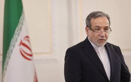 عراقجي ينقل تحفظات طهران إلى الوسيط الباكستاني قبل المغادرة إلى موسكو
