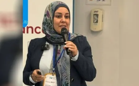 ناشطة لبنانية توجه رسالة تضامن إلى وحدات حماية المرأة 