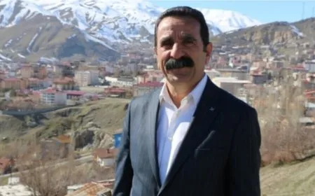 الحكم بالسجن 19 عاماً و6 أشهر على رئيس بلدية جولميرك
