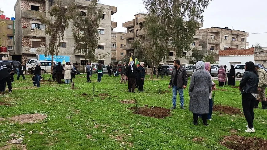 في ذكرى ميلاد القائد.. فعاليات متنوعة تؤكد التمسك بفكره وتطالب بحريته الجسدية