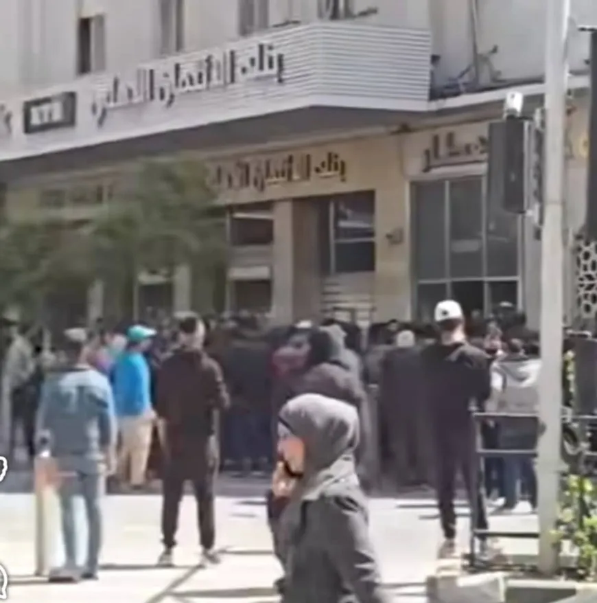 مظاهرة لأصحاب الأكشاك في دمشق والمحافظ يرفض لقاءهم 