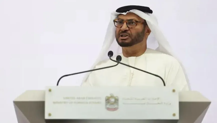 قرقاش: الإمارات ستنضم إلى أي جهد دولي لفتح مضيق هرمز