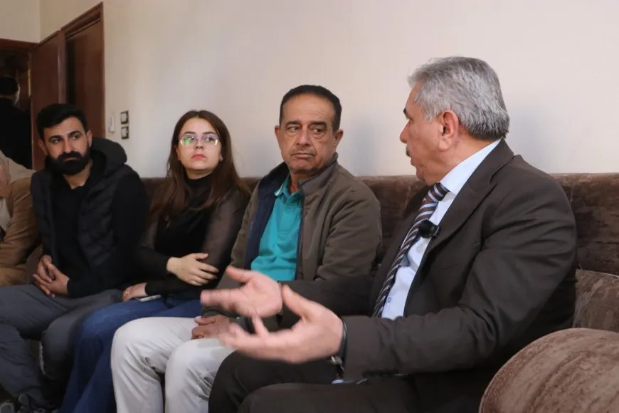 محافظ الحسكة يتفقد مراكز تسجيل طلبات التجنيس ويتابع سير العمل