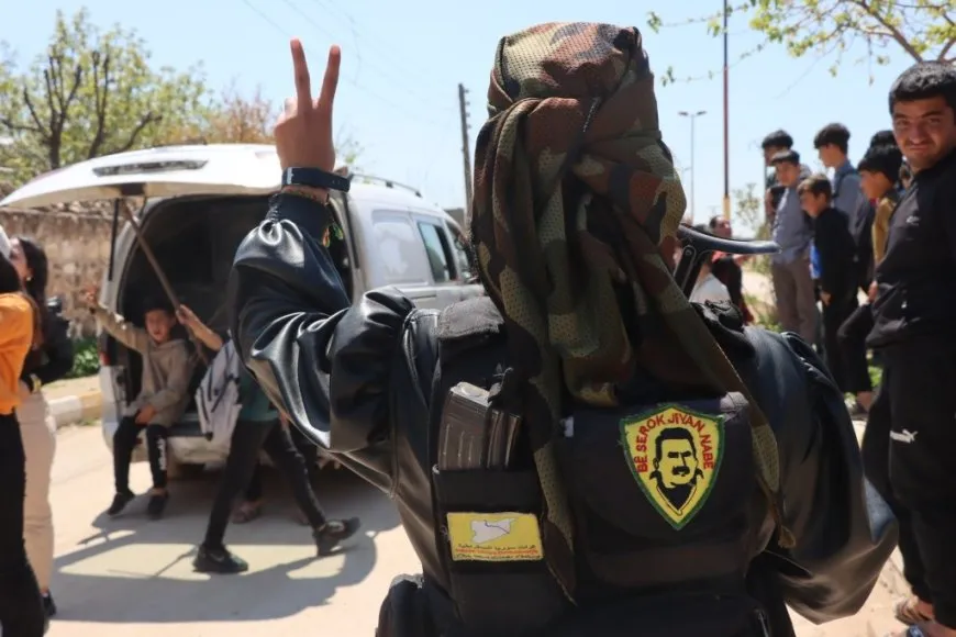 مسيرة نسائية في شيران للمطالبة بضمان حقوق المرأة في سوريا الجديدة