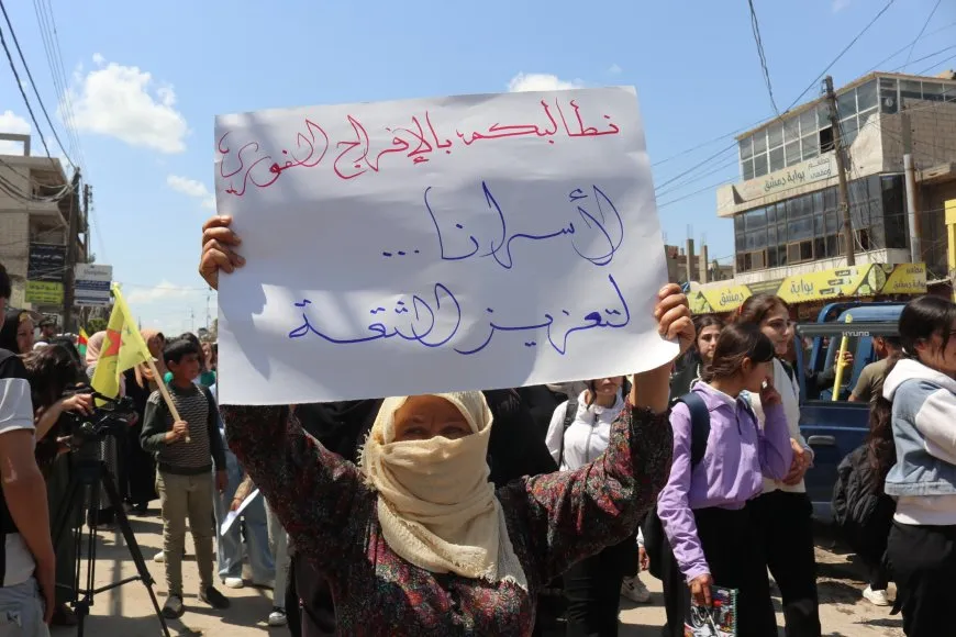 مظاهرة في كركي لكي للمطالبة بالإفراج عن الأسرى