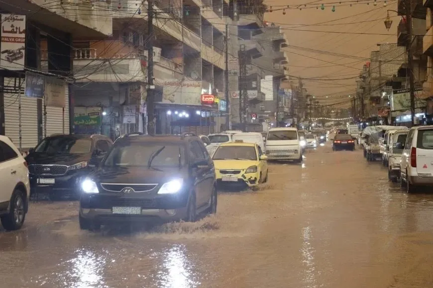 اضطراب جوي يبدأ اليوم ويستمر حتى الثلاثاء مع أمطار رعدية وبرد