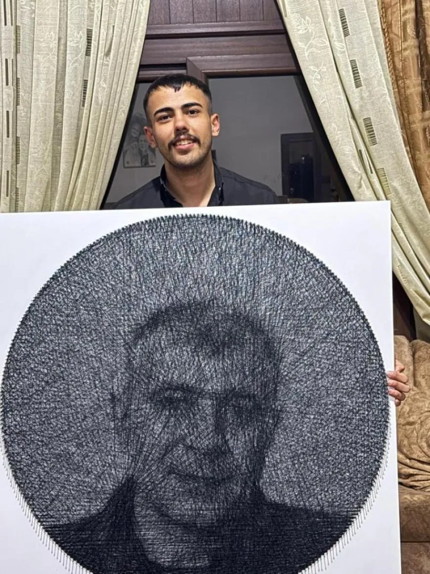 فنان شاب من كوباني يبدع في الفيلوغرافيا رغم التحديات