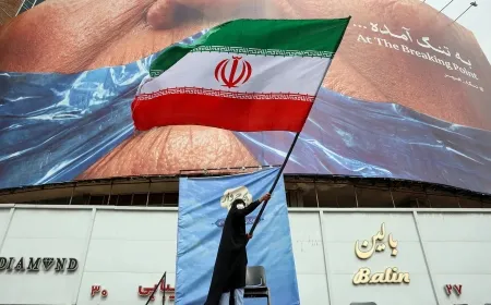 فورين بوليسي: الولايات المتحدة تتجه إلى حرب طويلة مع إيران
