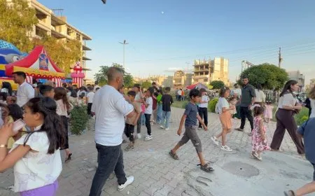 أجواء الفرح تملأ حدائق كوباني في أول أيام عيد الأضحى