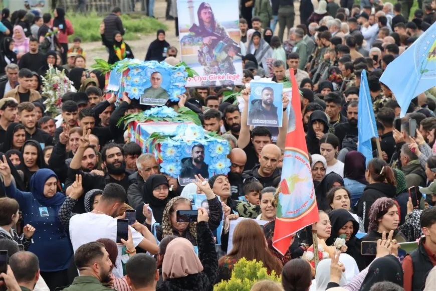 ‏تشييع كوكبة من الشهداء إلى مزار الشهيد خبات ديرك