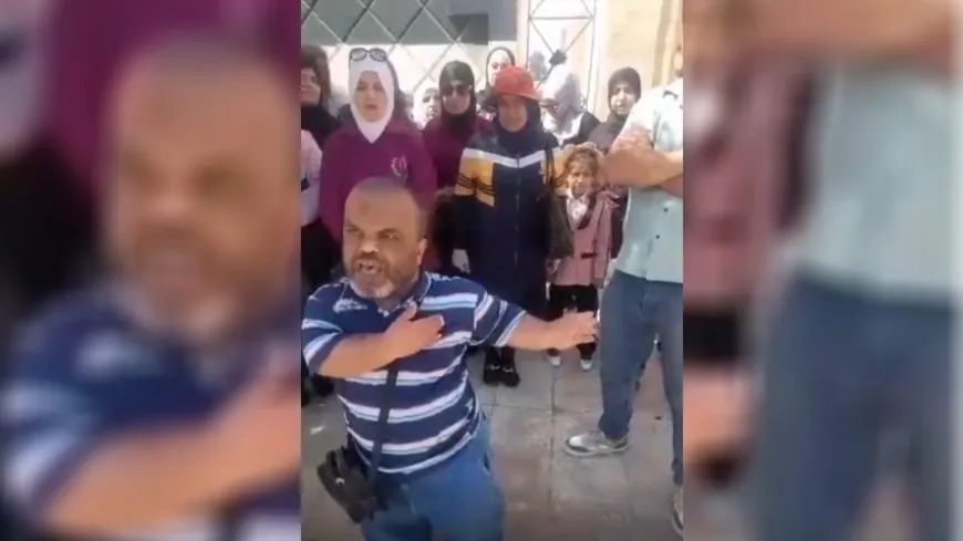 وقفة احتجاجية في دير الزور رفضاً لفصل موظفين من ذوي الهمم