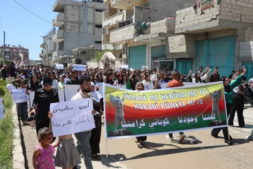 احتجاجات شعبية في كوباني تنديداً بمحاولات تغيير أسماء البلدات والمدن