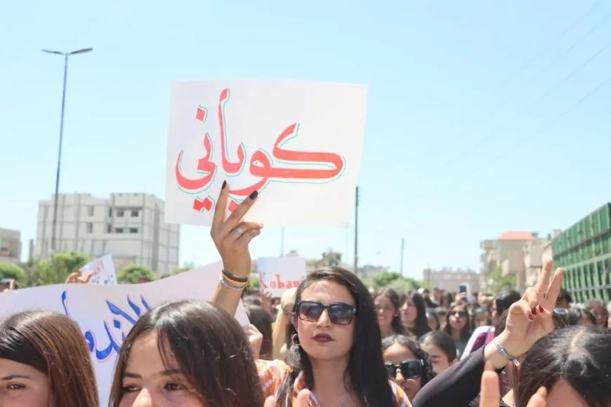 احتجاجات شعبية في كوباني تنديداً بمحاولات تغيير أسماء البلدات والمدن