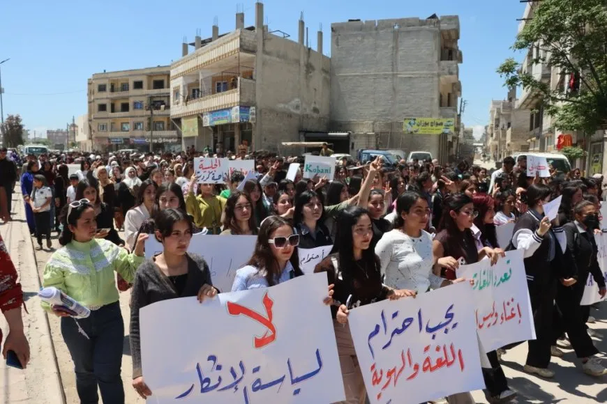 احتجاجات شعبية في كوباني تنديداً بمحاولات تغيير أسماء البلدات والمدن