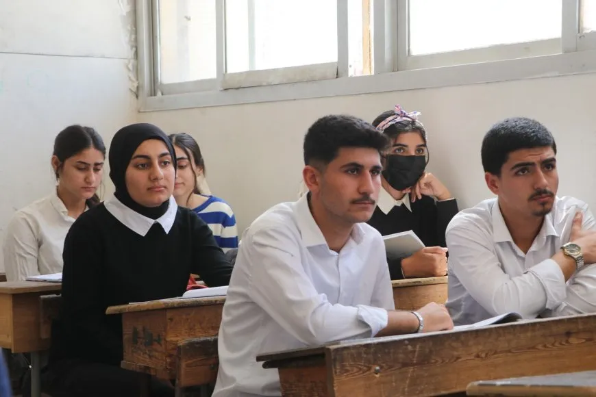 "اللغة الكردية هويتنا ويجب الاعتراف بها"