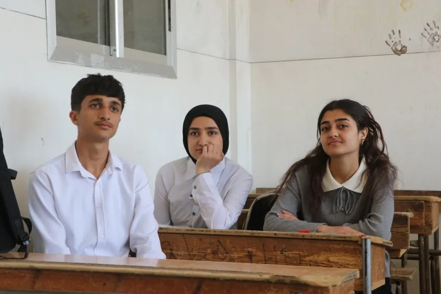 "اللغة الكردية هويتنا ويجب الاعتراف بها"