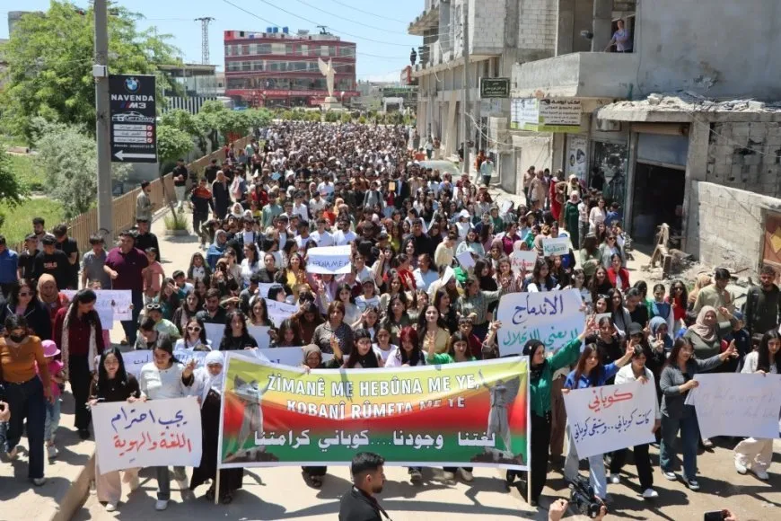 أهالي كوباني يرفضون تغيير أسماء المدن والمؤسسات ويؤكدون تمسكهم بلغتهم الكردية وهويتهم