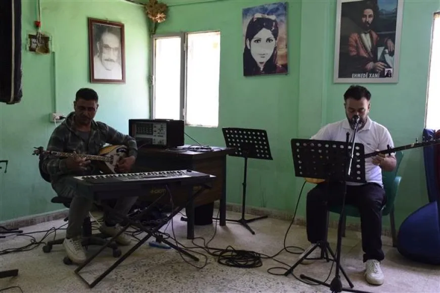 استذكار الفنانة الكردية الشهيدة مزكين في تل تمر