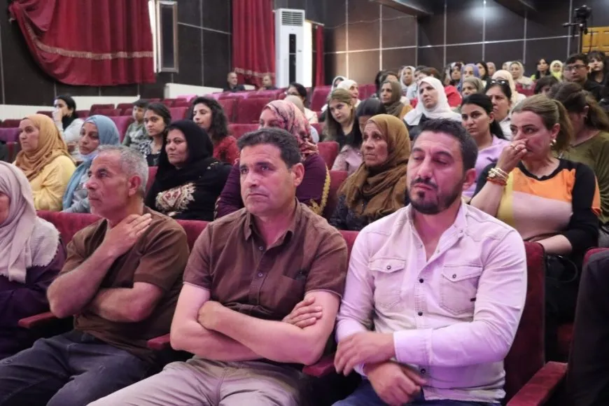 استذكار الفنانة مزكين في كوباني
