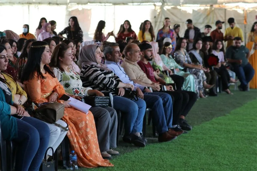 تخريج 74 طالباً وطالبة من معهد إعداد المعلمين بمدينة الحسكة