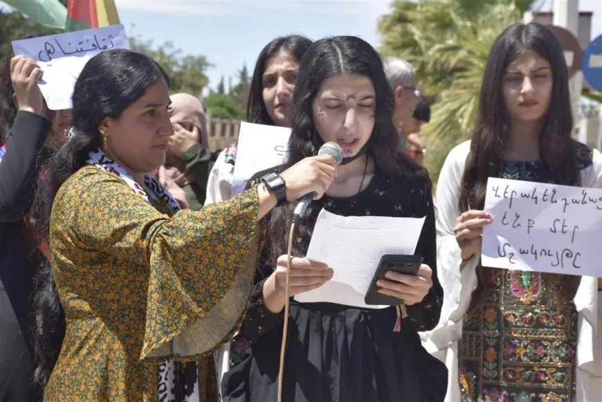 مسيرة في الدرباسية بمناسبة عيد اللغة الكردية والمطالبة بالاعتراف الدستوري بها