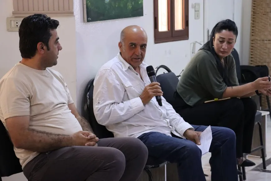 جلسة حوارية في قامشلو تطالب بحل قانوني لملف "الحزام العربي"