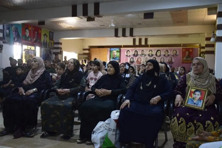 التأكيد على التمسك بقيم الحرية والعدالة في يوم الشهداء بتل تمر