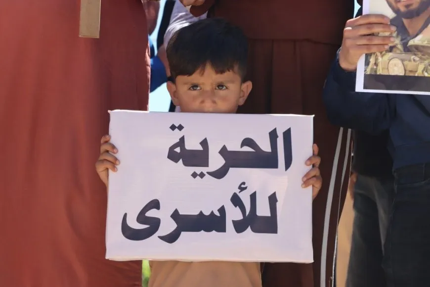 أهالي كوباني يطالبون بإطلاق سراح أسراهم 