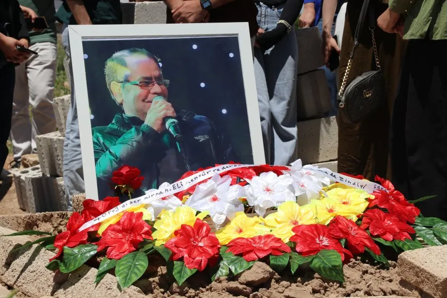 إحياء أربعينية رحيل الفنان علي منصور في عامودا