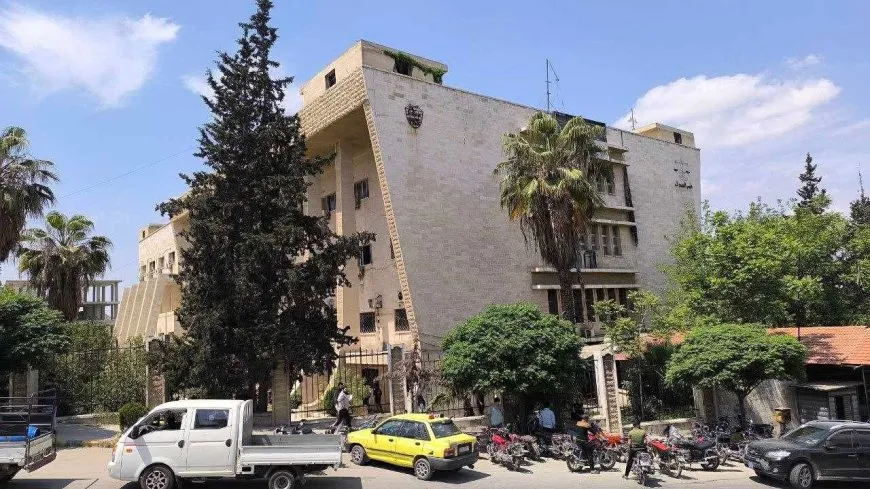 موجة غضب حقوقية عقب توقيف محاميات داخل القصر العدلي بحماة