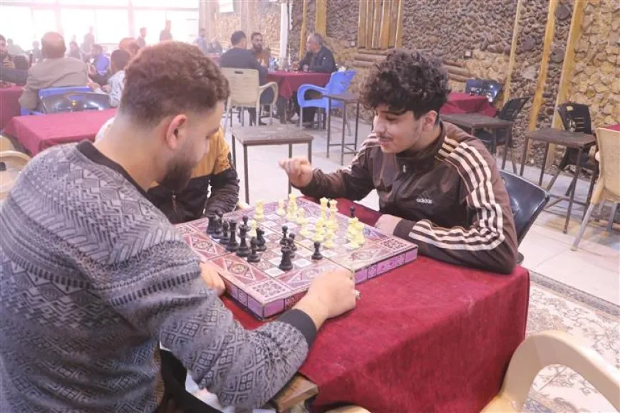 مقهى في الحسكة يجسّد التعايش ويختصر حكاية التنوع السوري