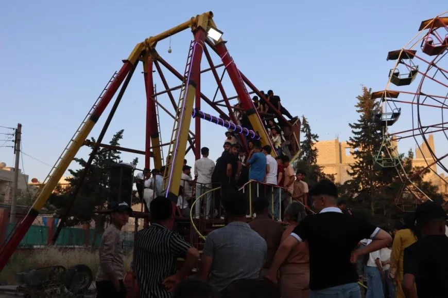 أجواء الفرح تملأ حدائق كوباني في أول أيام عيد الأضحى