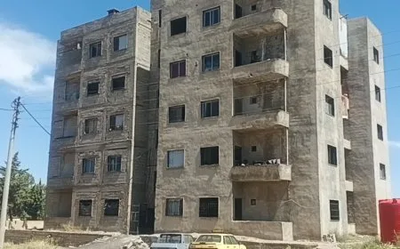 معاناة المهجرين في مساكن الجاهزية بالسويداء تتفاقم وسط نقص الخدمات