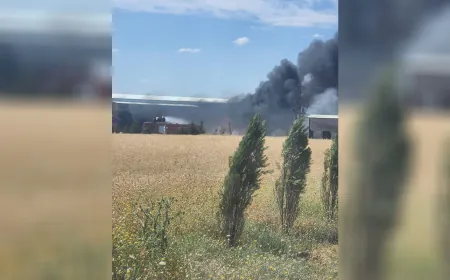 اندلاع حريق في مستودع أعلاف بتربه سبيه نتيجة انفجار خزان مازوت