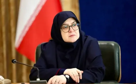 إيران: سنطلق محادثات مع عُمان بشأن إدارة مضيق هرمز
