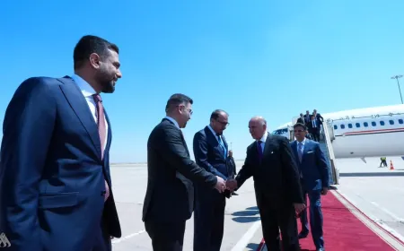 وزير الخارجية العراقي يصل دمشق