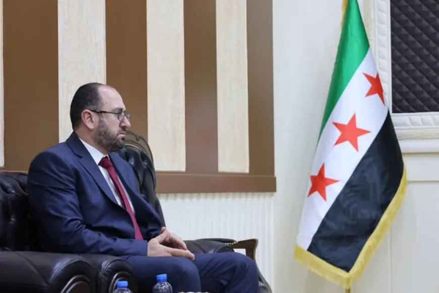 محافظ الحسكة يبحث ترتيبات عودة مهجّري عفرين والشهباء وسري كانيه