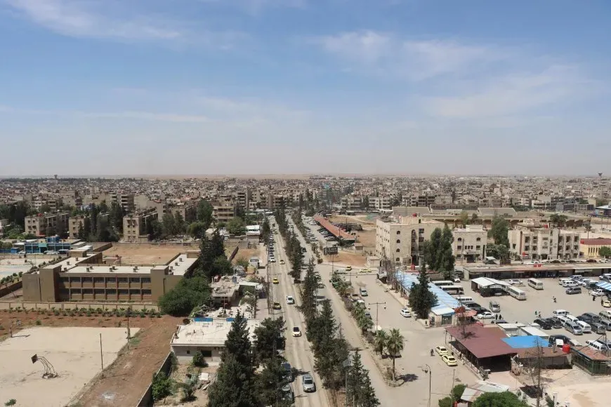 مجلس حي الهلالية في قامشلو يشكّل لجنة لإدارة النظافة وجمع النفايات