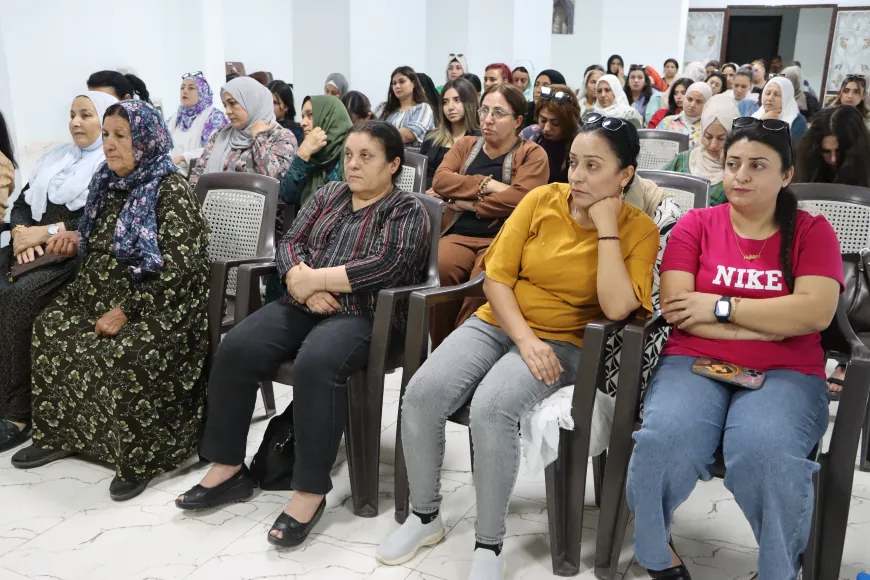 مؤتمر ستار يستذكر الشهيدة زيلان بمحاضرتين في عامودا وتربه سبيه