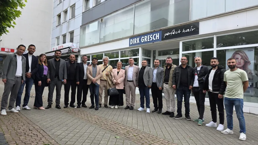 وفد جامعة كوباني يختتم جولته الأوروبية بتوقيع اتفاقيات تعاون دولية
