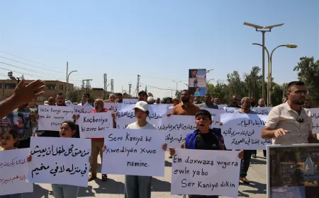مهجّرو سري كانيه يطالبون بتحريك ملف العودة خلال اعتصام في الحسكة