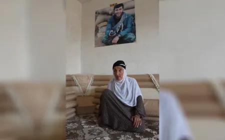أمهات السلام في كوباني ينعين المناضلة الأم بهار ويؤكدن مواصلة النضال