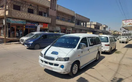 سائقو تربه سبيه يحتجون ويطالبون بتوزيع المازوت الخدمي