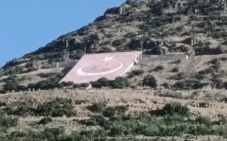 وجود قاعدة عسكرية تركية يمنع أهالي شيخورزة الفوقانية من العودة إلى منازلهم