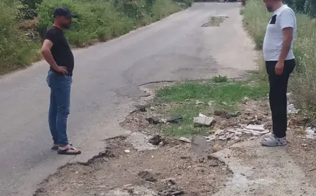 حفريات عمرها 5 أشهر تشوّه الطريق الرئيسي بين مصياف ووادي العيون