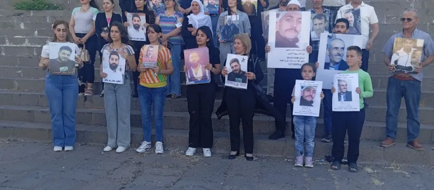 وقفة احتجاجية في السويداء للمطالبة بكشف مصير المعتقلين والمغيبين قسراً