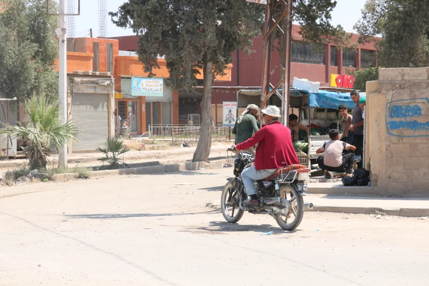 إدارة مرور الدرباسية تبدأ تطبيق حظر جزئي على الدراجات النارية