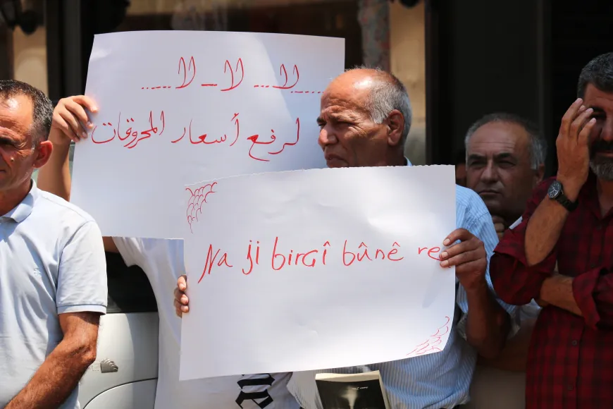وقفة احتجاجية لأهالي الدرباسية ضد غلاء الأسعار